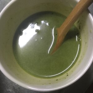 ゴクゴク飲めちゃう抹茶青汁ミルク